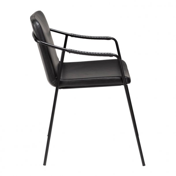 BOTO VINTAGE ARMCHAIR